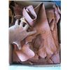 Image 2 : LIGHT BROWN OSTRICH HIDES & PIECES