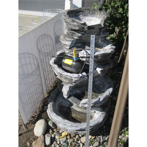 GARDEN FOUNTAIN WITH PUMP