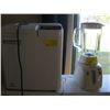 Image 1 : CHARLESCRAFT BREADMAKER & BLACK & DECKER BLENDER