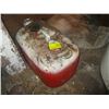 Image 1 : BOAT FUEL TANK & 3 CONTAINERS OF ?