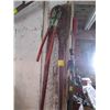 Image 1 : 2 PAIR OF BOLT CUTTERS