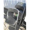 Image 1 : 8 FOLDING CHAIRS