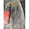Image 2 : AIR CHISEL WITH ASST. BITS