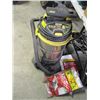 Image 1 : STANLEY 8GALLON WET/DRY SHOP VAC WITH BAGS