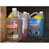 Image 1 : 2 1/2 PART CONTAINERS OF RV ANTIFREEZE & CONTAINER OF WINDSHIELD WASHER FLUID