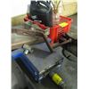 Image 1 : PLATFORM & MISC. AUTOMOTIVE PIECES