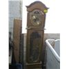 Image 1 : GRANDMOTHER CLOCK, BROKEN FRONT FACE DOOR