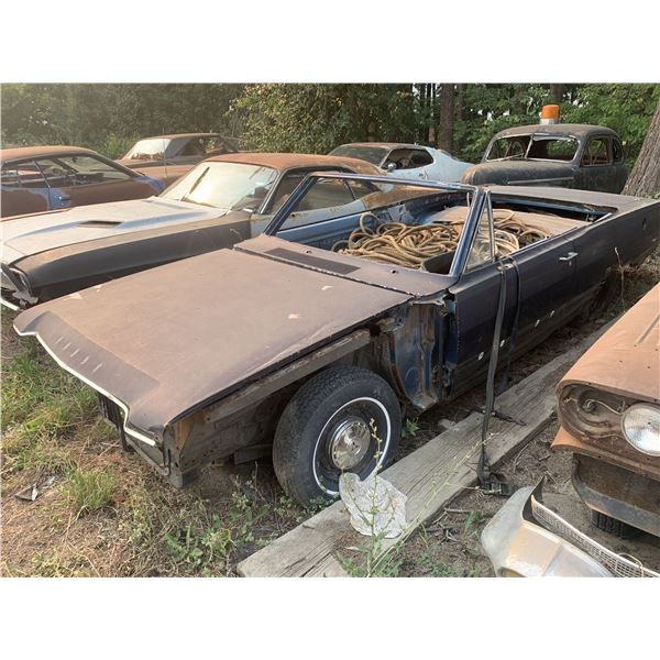 1968 Dodge Dart GT Convertible - Shell, new fenders, 8 3/4 posi, disc brakes on parts car (#56)