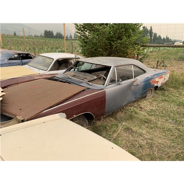 1968 Plymouth Satellite Shell - no driveline, poor fenders, no VIN, was buckets/console car