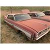 Image 1 : 1962 Oldsmobile Starfire - parts car, buckets, console, trim
