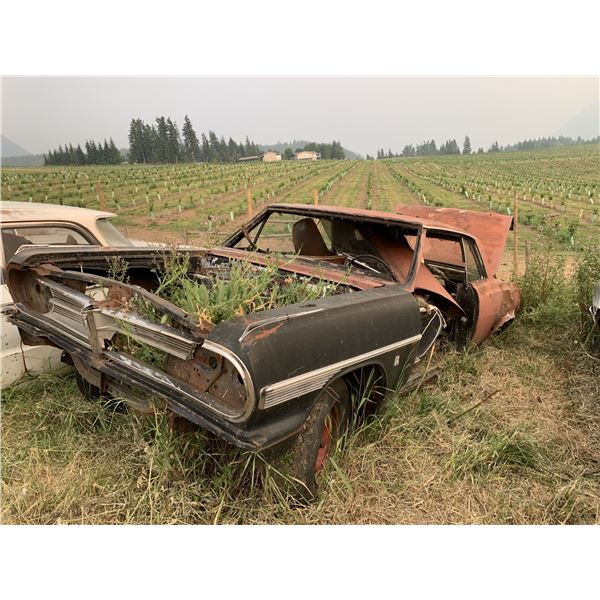 1964 Pontiac Beaumont Super Deluxe - shell, was factory 4speed, has tags