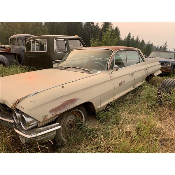 1961-2 Cadillac - 4dr hardtop, parts car for convertible(?)