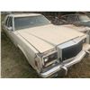 Image 2 : 1982 Chrysler New Yorker, 4 door, parts car