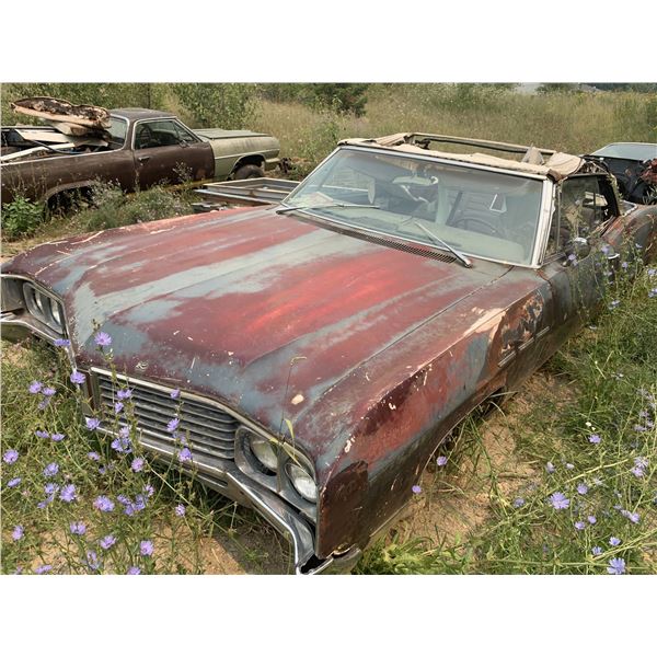 1966 Buick LeSabre Convertible, mostly complete, parts or restore