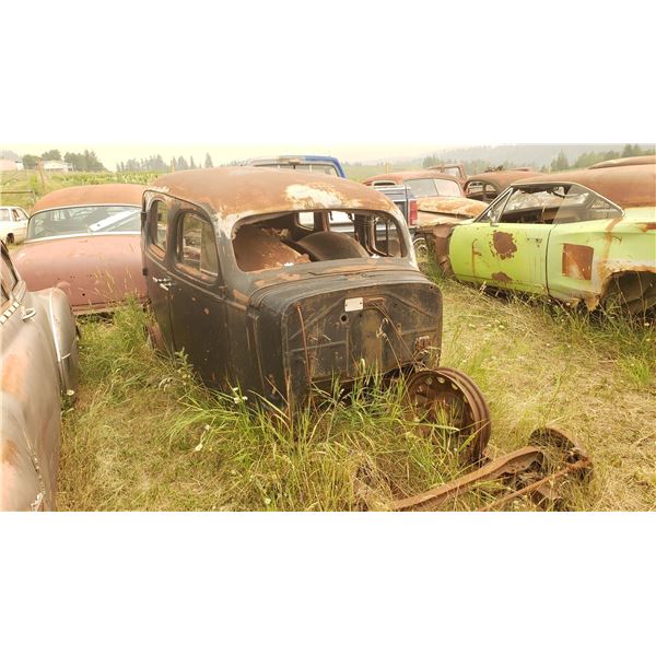 1937 Chevy 4dr Sedan - shell