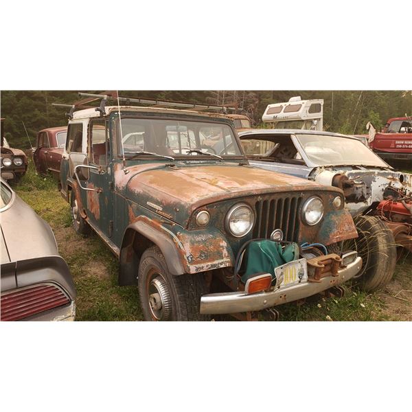 1972 Willy's Jeepster - comes with new quarter panels (uninstalled)