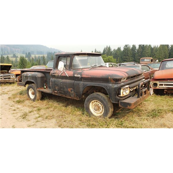 1961 Chevy 1 ton - 4x4, rare