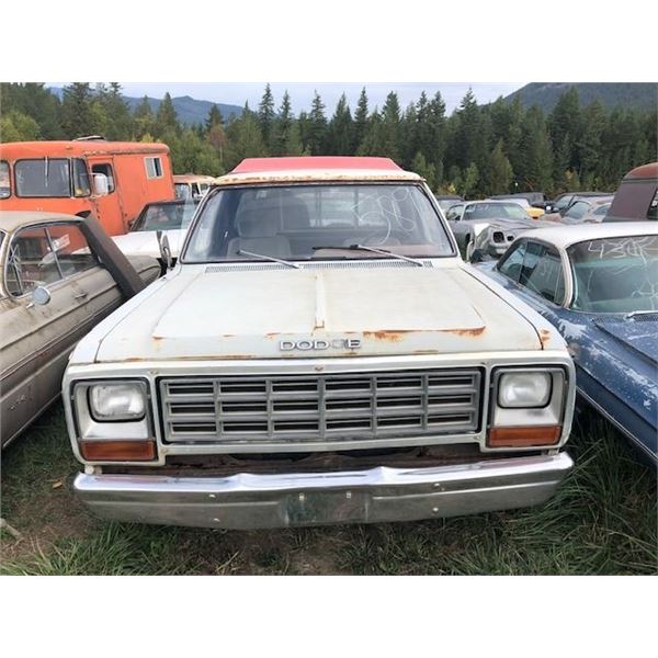 1981 dodge Ram Short box