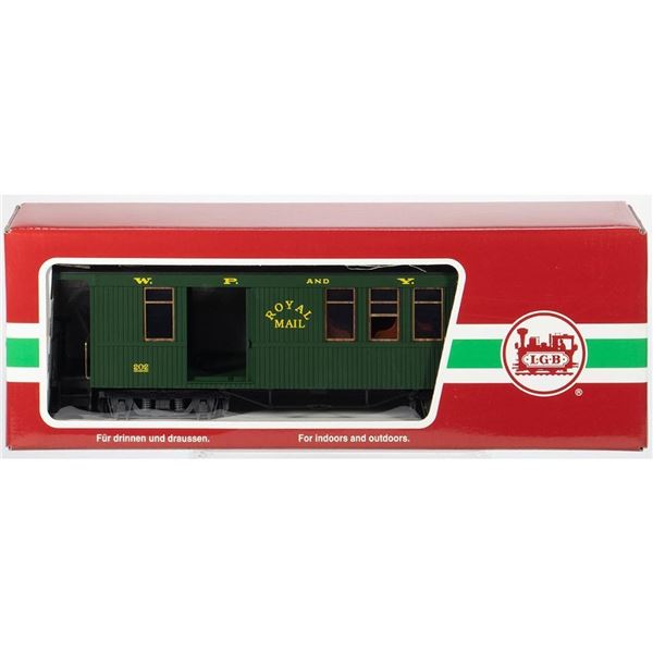 While Pass & Yukon Green Combine Royal Mail