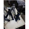 Image 2 : SIX JACK STANDS, 2 SETS 3 TON, ONE SET 2 TON