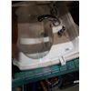 Image 2 : CERAMIC PEDESTAL SINK WITH FAUCET