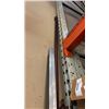 Image 2 : BUNDLE OF ALUMINUM CHANNEL, 2 WOODEN POLES AND LAMINATE FLOORING