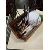 Image 3 : BAUER BIKE HELMET AND 2 CARRY RACKS WITH PUMP