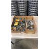 Image 1 : 2 TRAYS OF BEARRINGS