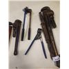 Image 3 : LOT OF WRENCHES, CRESCENT NAIL PULLER, RIDGID AND OTHER TOOLS