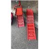 Image 2 : 2 FOLDING CAR RAMPS AND 2 JERRY CANS