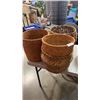 Image 2 : LOT OF WICKER AND WOVEN BASKETS