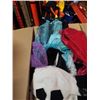 Image 2 : BOX OF HALLOWEEN COSTUMES