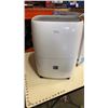 Image 2 : 30 PINT TCL DEHUMIFIER TESTED WORKING