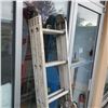 Image 2 : 4 SECTION ARTICULATING ALUMINUM LADDER