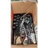 Image 2 : BOX OF SOCKETS