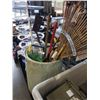 Image 2 : 45 GALLON BARREL OF GARDEN TOOLS
