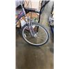Image 2 : PURPLE SCHWINN BIKE