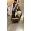 Image 1 : BOX OF PRINTS AND ARTWORK