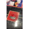 Image 2 : FRAMED MARIO LEMEUX BOLD METAL PICTURE AND PIN
