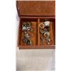 Image 2 : JEWELRY BOX WITH 25 ASSORTED RINGS