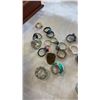 Image 3 : JEWELRY BOX WITH 25 ASSORTED RINGS