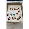 Image 1 : 15 STONE NECKLACES