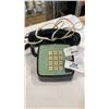 Image 2 : GERMAN MECHANICAL DOME CLOCK AND VINTAGE PHONE