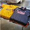 Image 1 : 2 BUTTON UP JACKETS LA LAKERS (3XL)  AND PORTLAND TRAIL BLAZERS (2XL)
