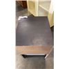 Image 4 : 2 DRAWER NIGHTSTAND