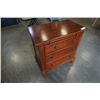Image 8 : 3 DRAWER NIGHTSTAND WITH PULL OUT TRAY