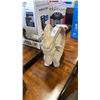 Image 1 : 18" MOUNTAIN GOAT STATUE
