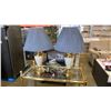 Image 1 : PAIR OF VINTAGE TABLE LAMPS