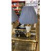 Image 2 : PAIR OF VINTAGE TABLE LAMPS