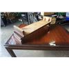 Image 2 : WOOD DINING TABLE WITH 2 LEAFS